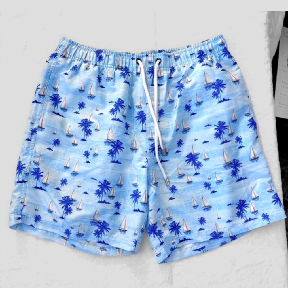 NWOT - Blue Palm Tree and Sailboat Men’s Swim Trunks